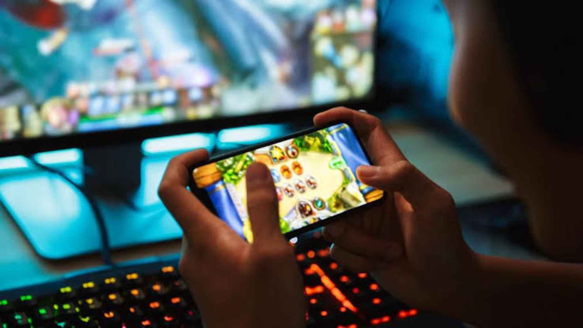 Mobile Card Games Featuring Powerful Champions